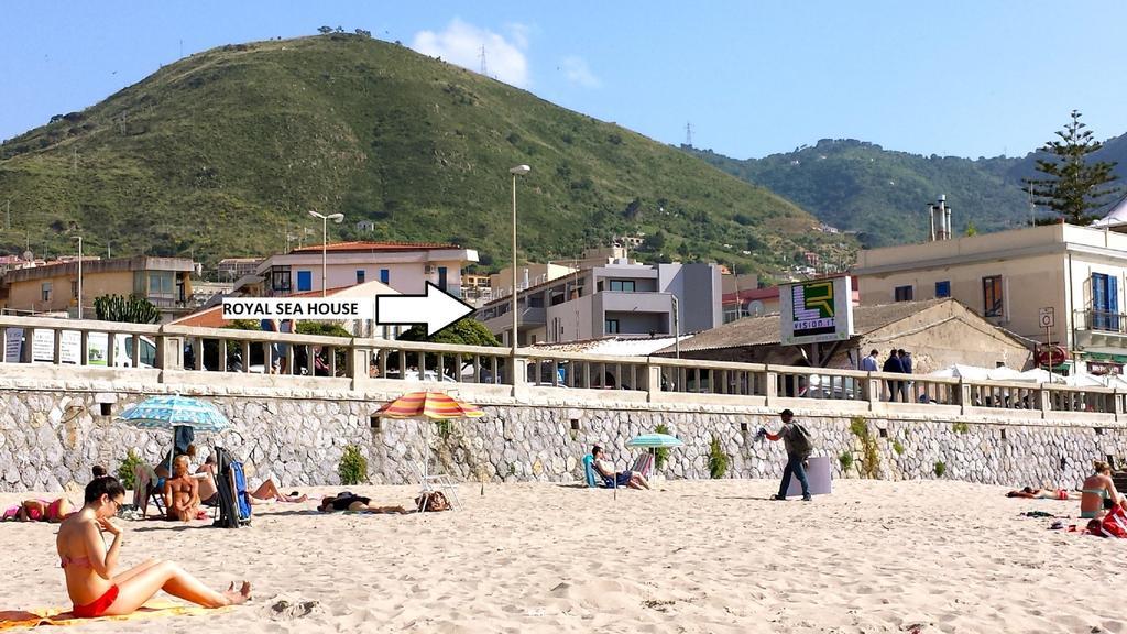 Appartamento Royal Sea House Cefalù Esterno foto