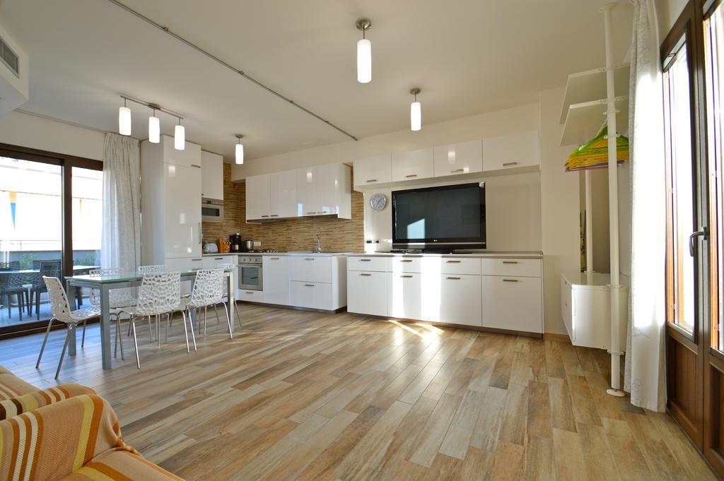 Appartamento Royal Sea House Cefalù Esterno foto